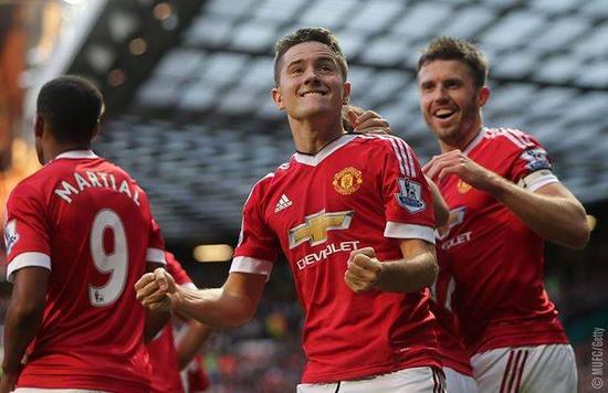 在休赛期 在休赛期