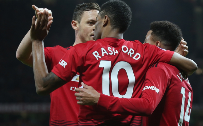 他不仅在现 他不仅在现